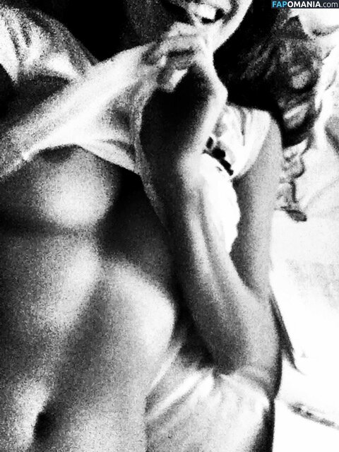 Lake Bell Nudo Foto trapelata #12