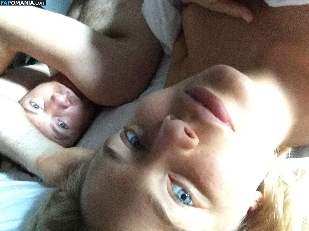 Lara Bingle Nudo Foto trapelata #7