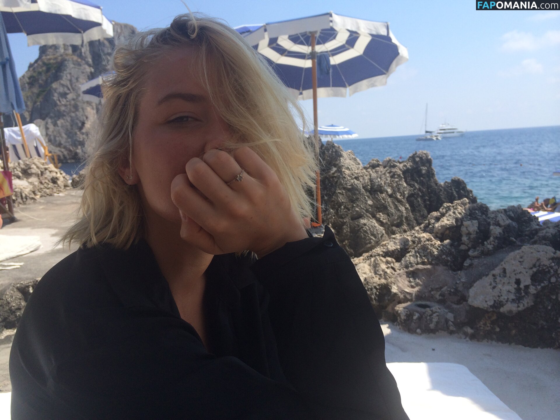 Lara Bingle Nudo Foto trapelata #63