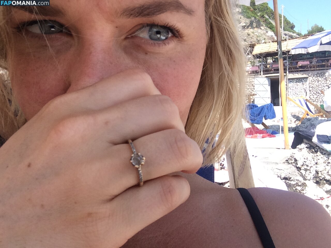 Lara Bingle Nudo Foto trapelata #120