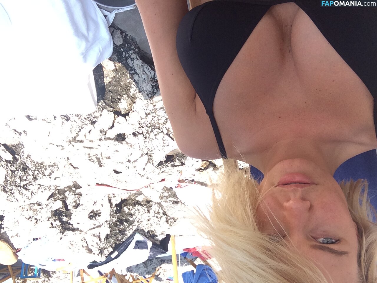 Lara Bingle Nudo Foto trapelata #129