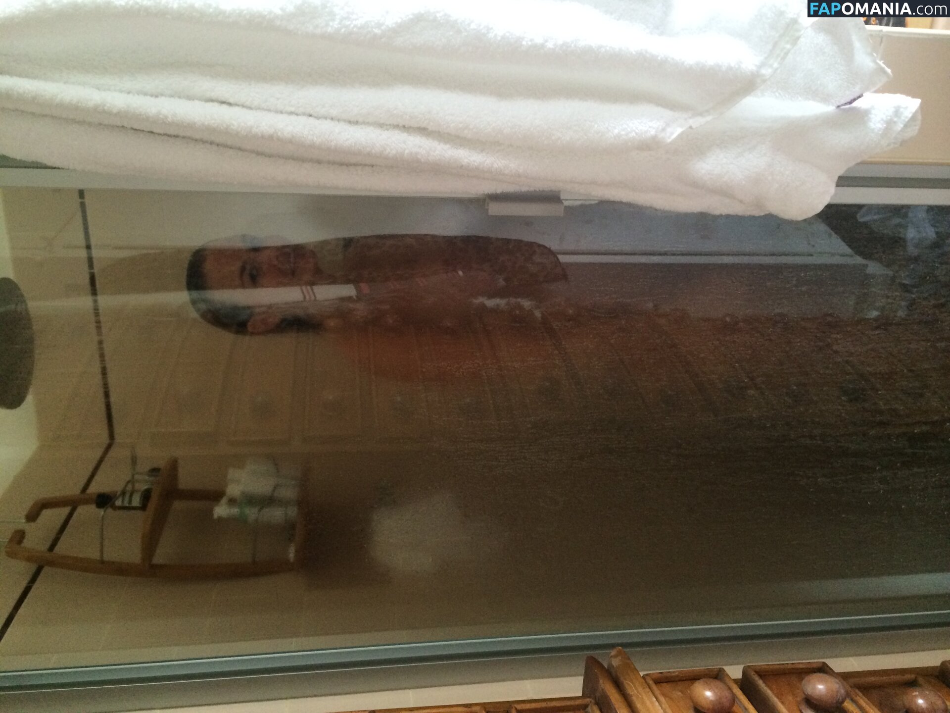 Lara Bingle Nudo Foto trapelata #220