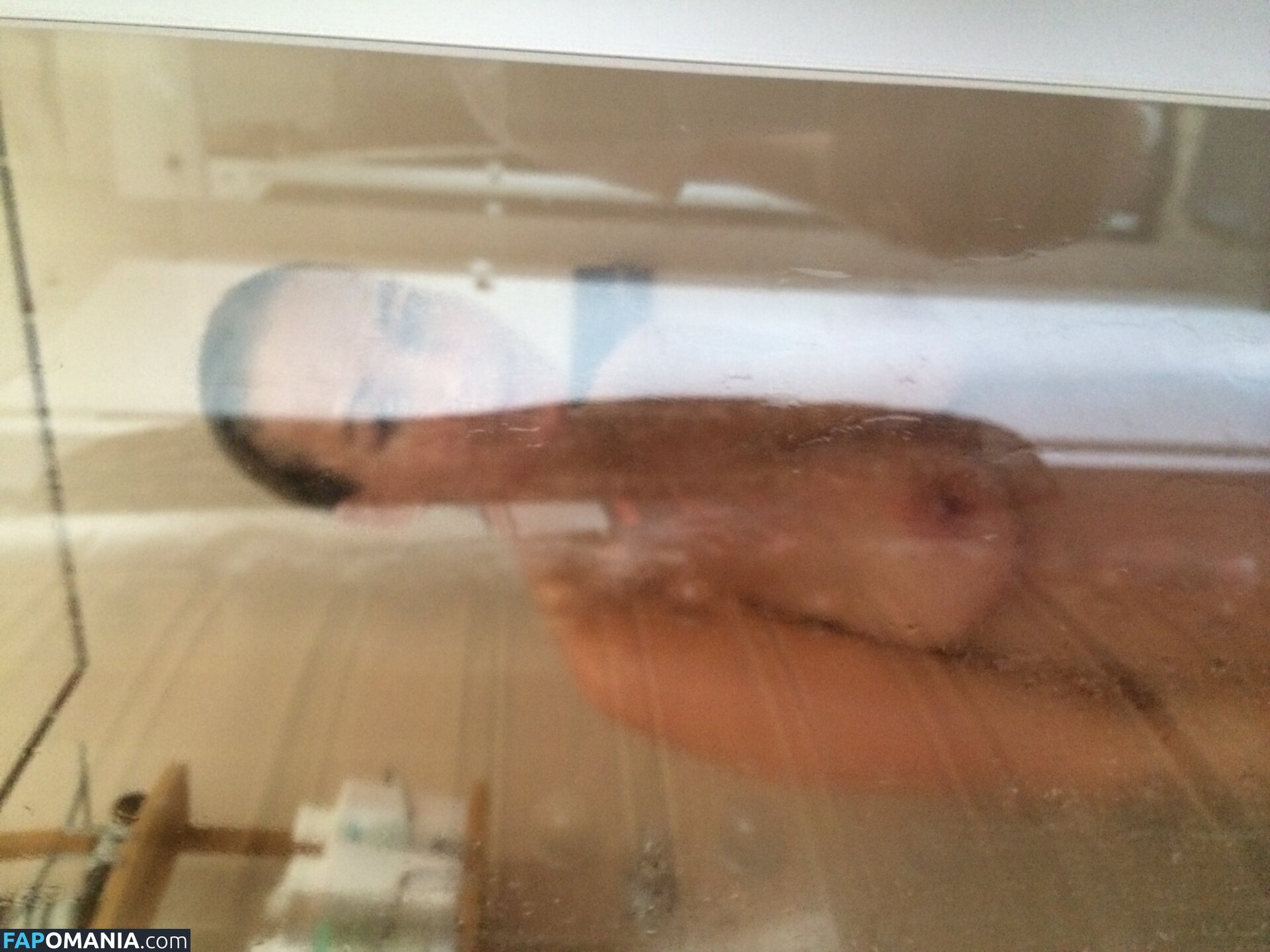 Lara Bingle Nudo Foto trapelata #228