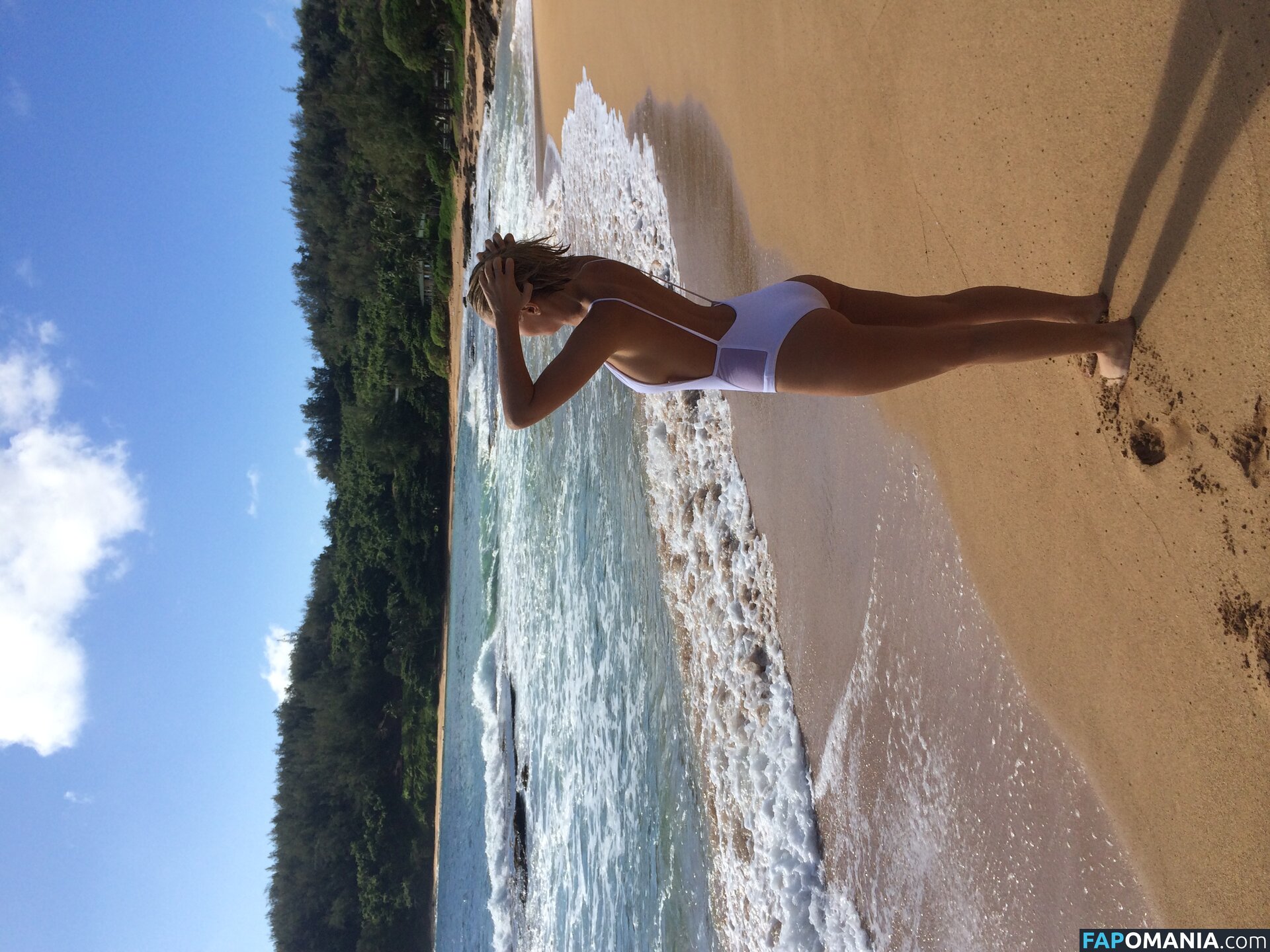 Lara Bingle Nudo Foto trapelata #271