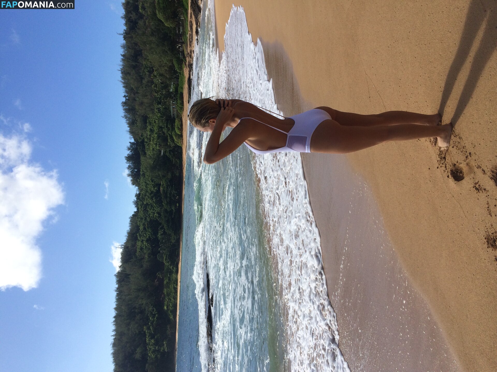 Lara Bingle Nudo Foto trapelata #272