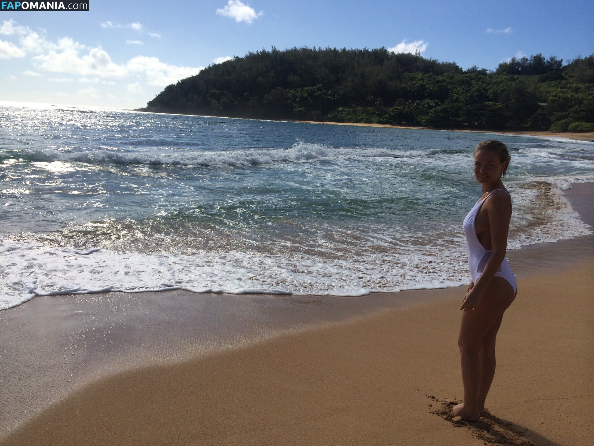 Lara Bingle Nudo Foto trapelata #275