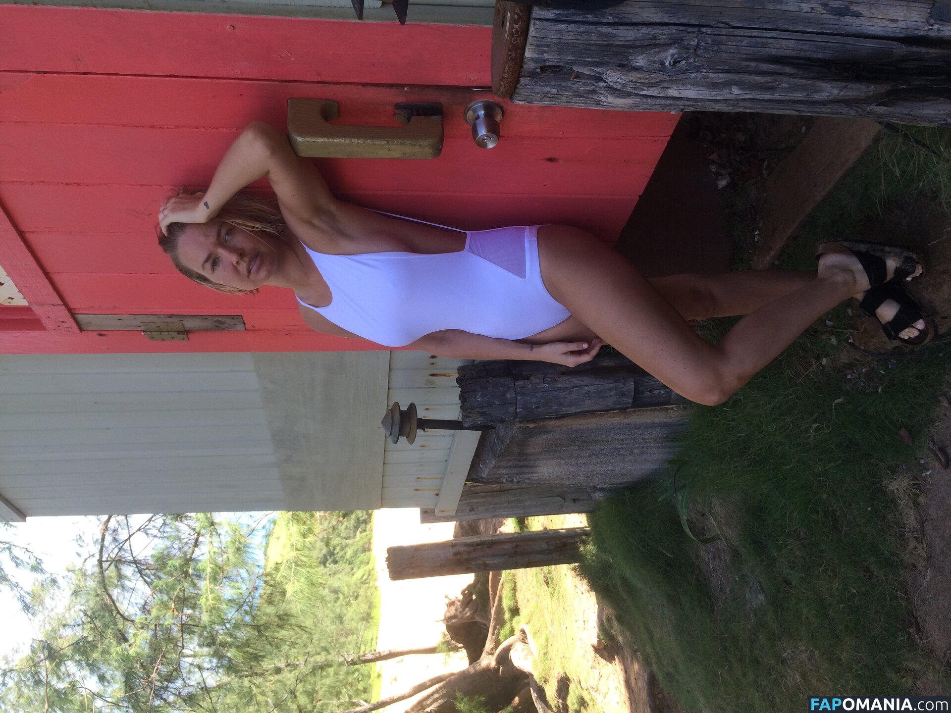 Lara Bingle Nudo Foto trapelata #327