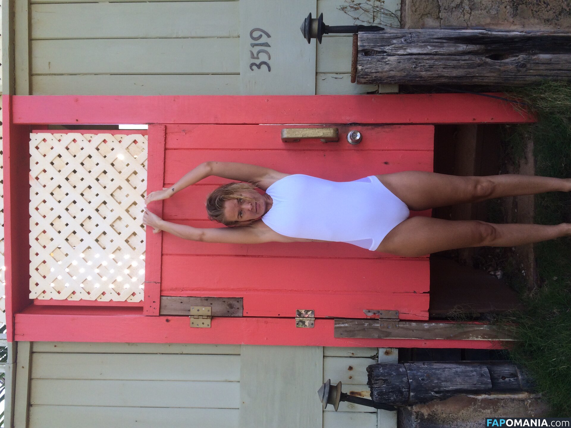 Lara Bingle Nudo Foto trapelata #334