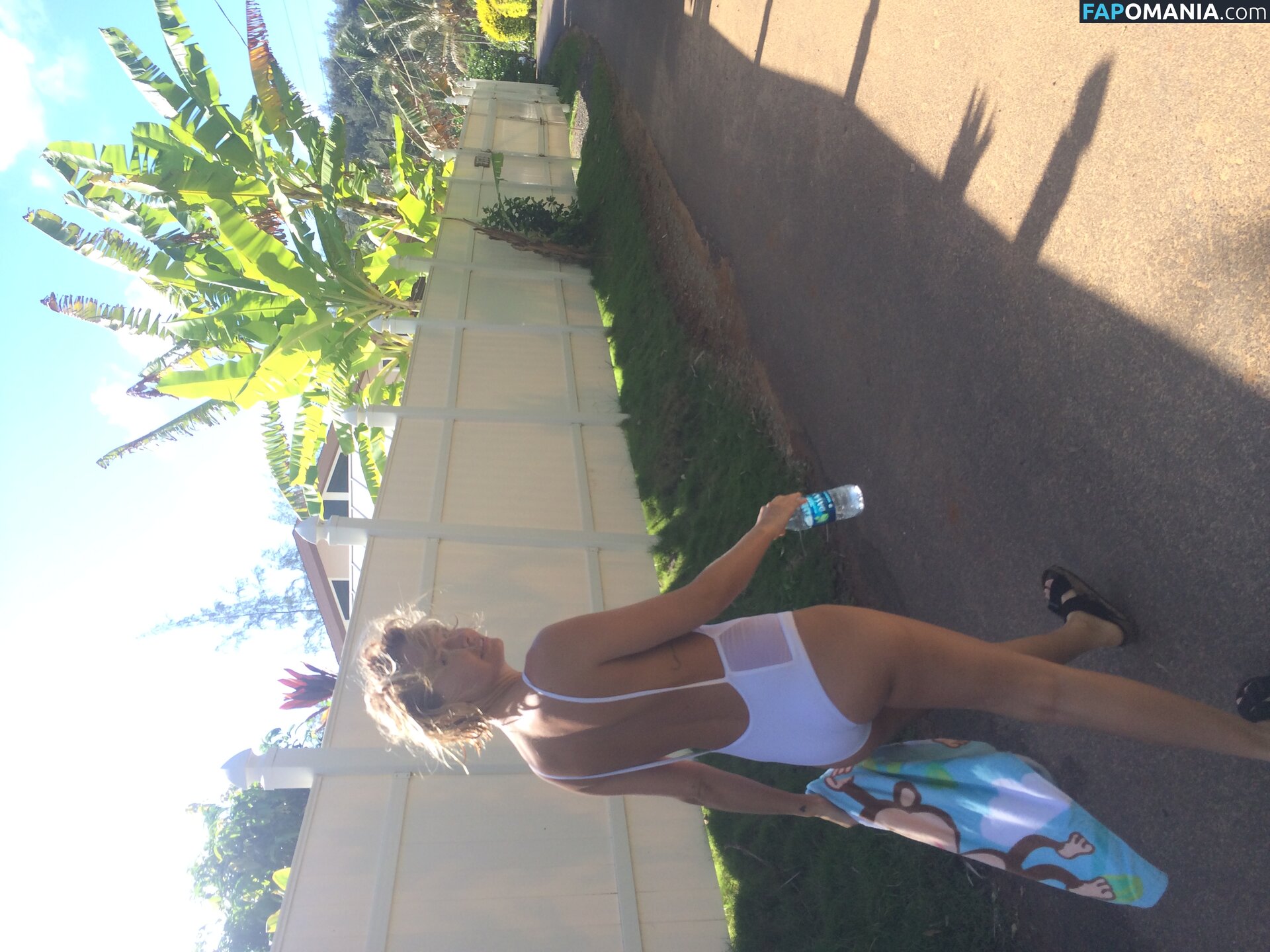 Lara Bingle Nudo Foto trapelata #349