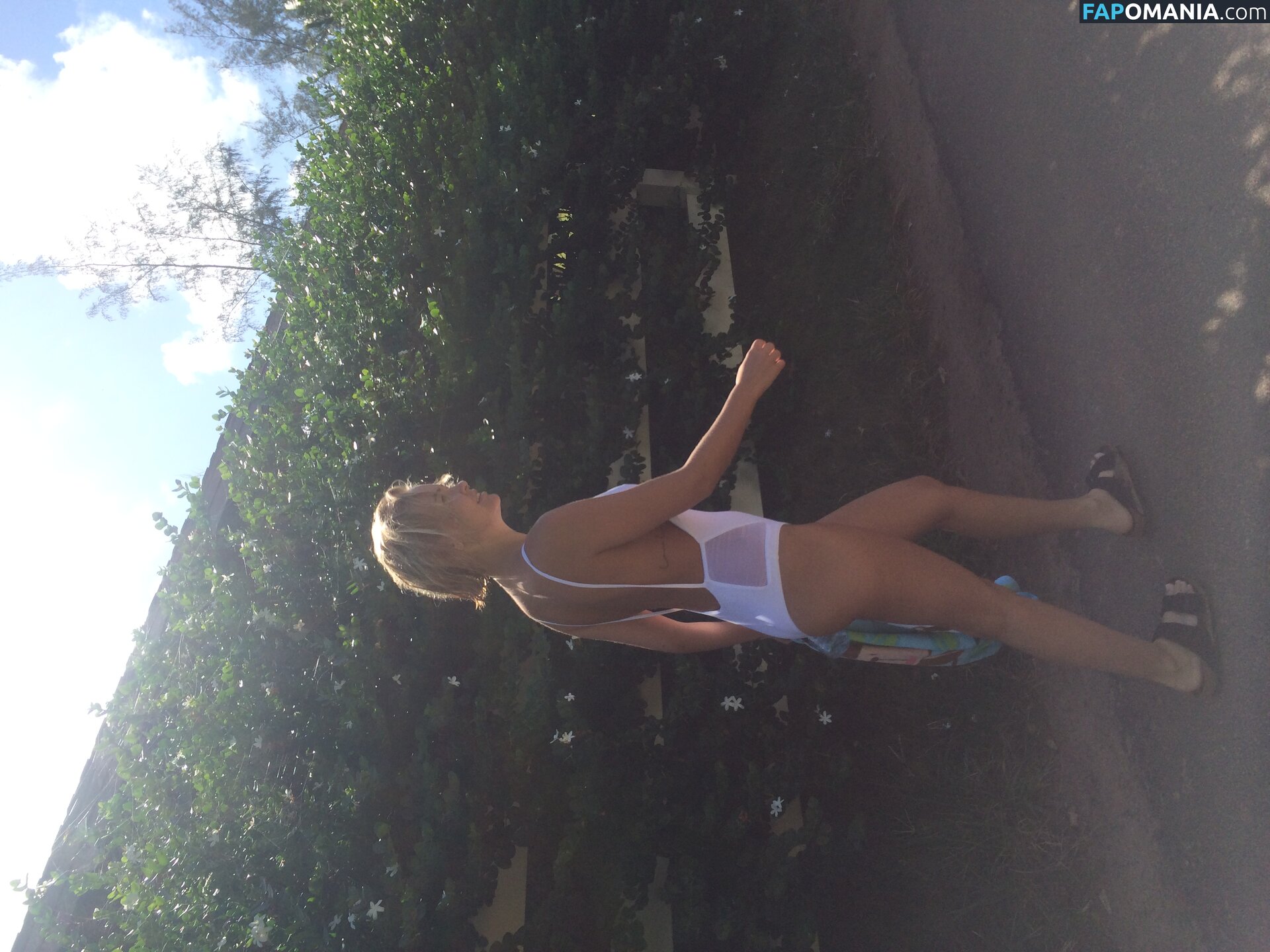 Lara Bingle Nudo Foto trapelata #364