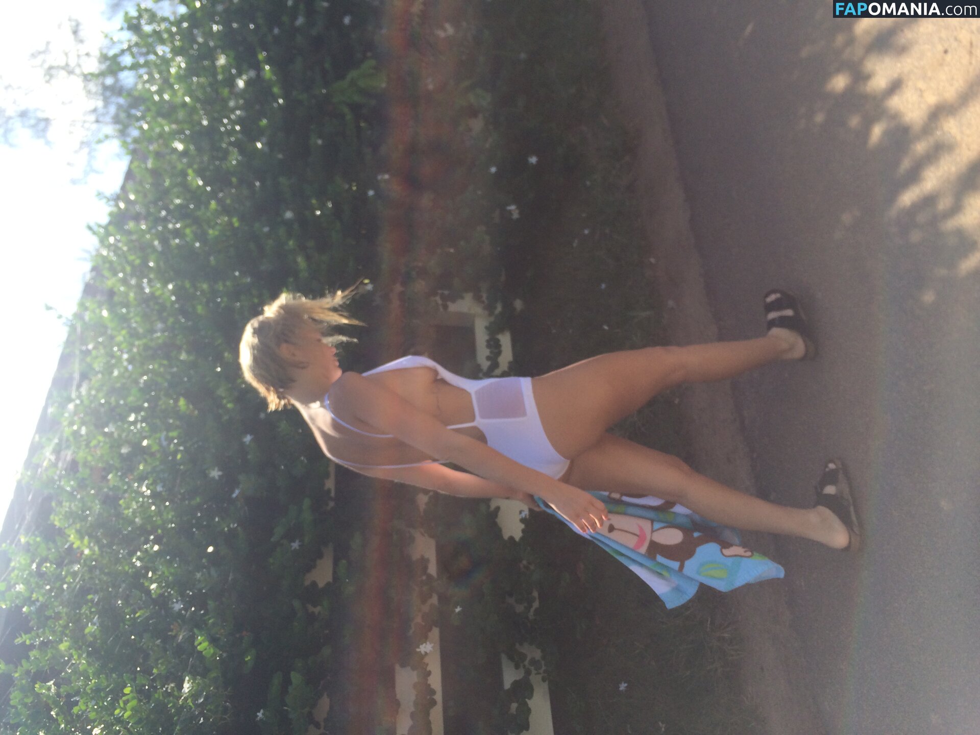 Lara Bingle Nudo Foto trapelata #365