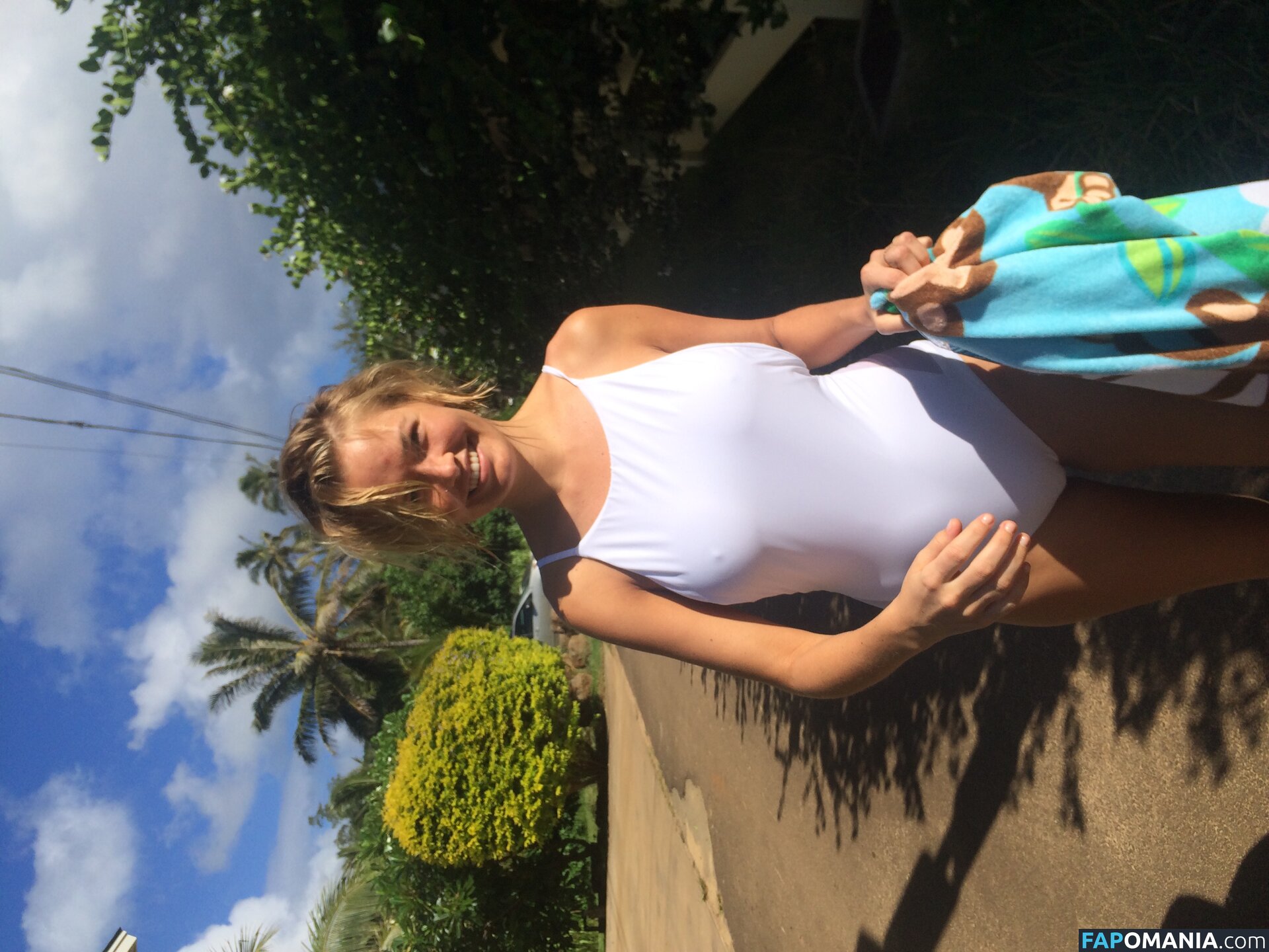 Lara Bingle Nudo Foto trapelata #390