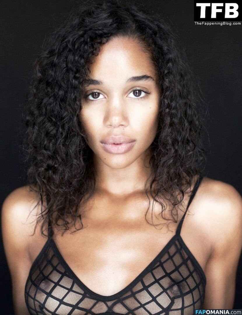 Laura Harrier Nudo Foto trapelata #15