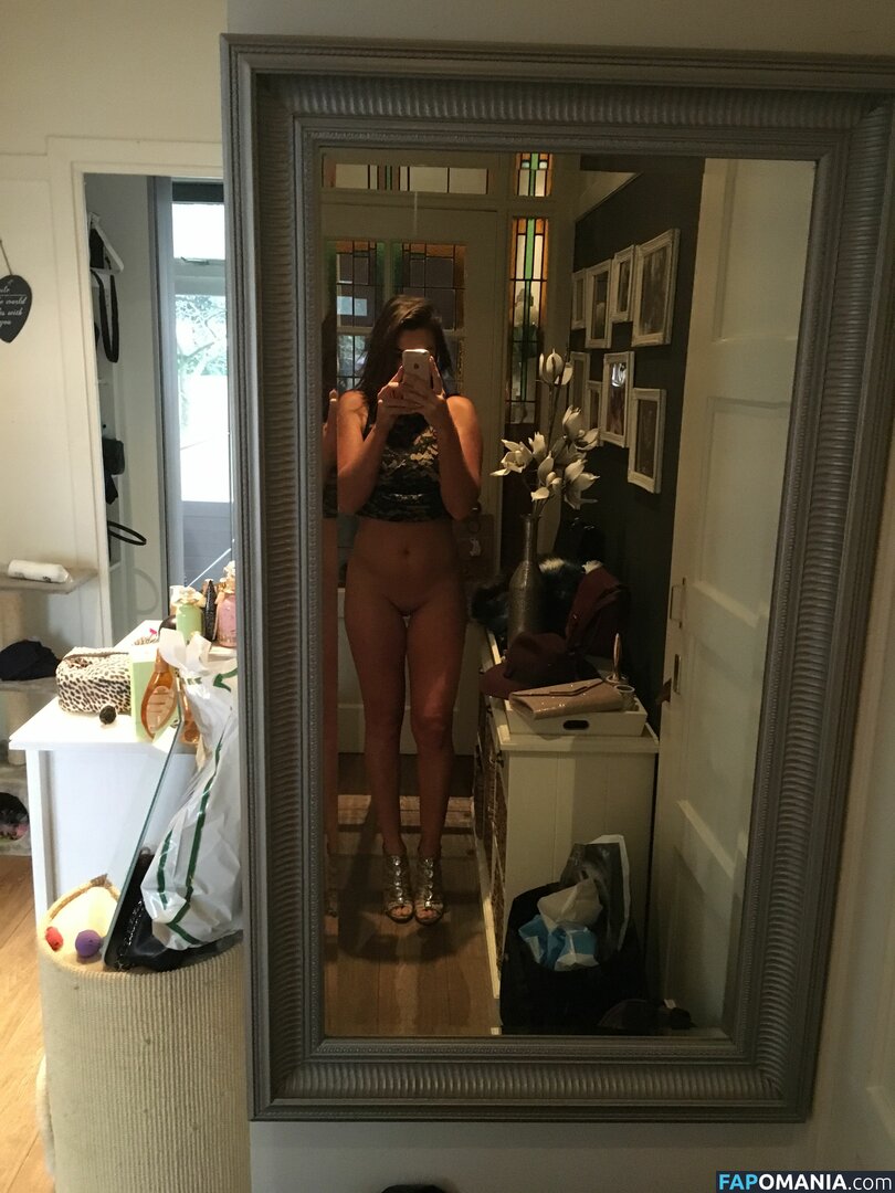 Laura Ponticorvo Nudo Foto trapelata #3