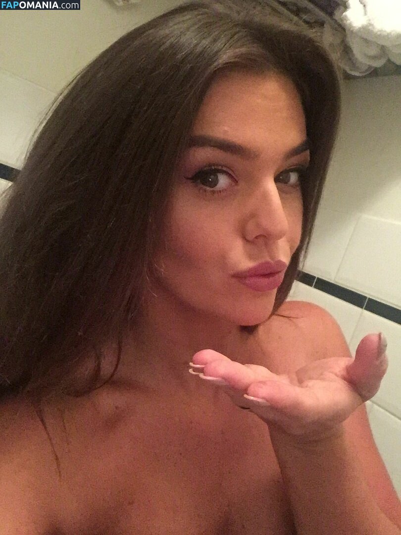 Laura Ponticorvo Nudo Foto trapelata #15