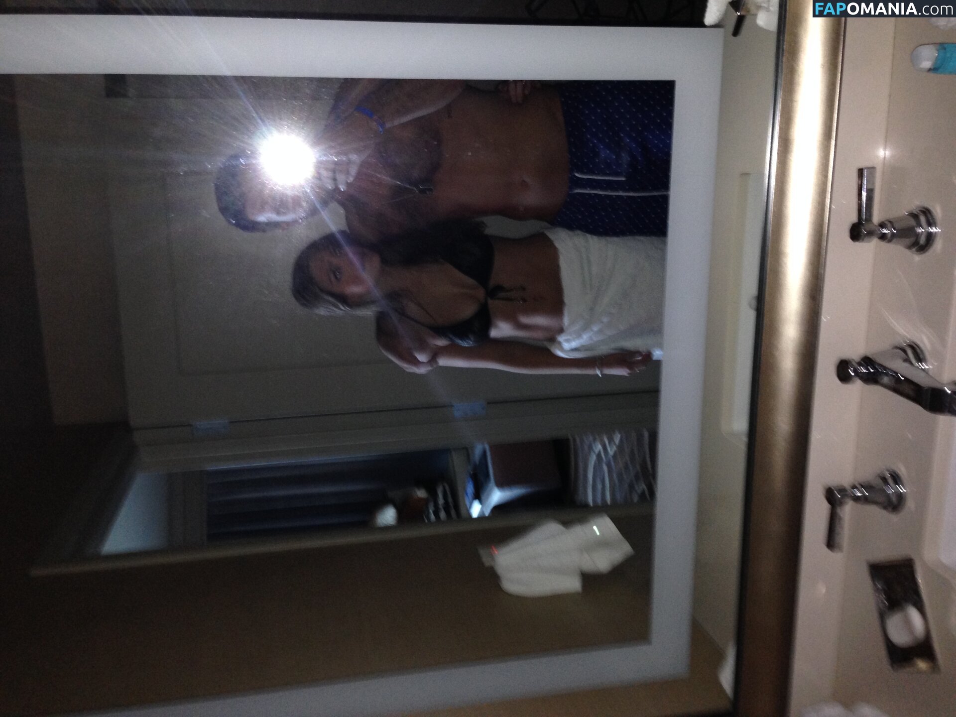 Lauren Russell Nudo Foto trapelata #35