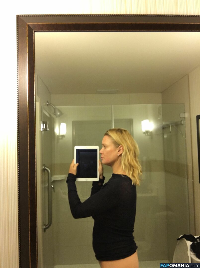 Laurie Holden Nudo Foto trapelata #4
