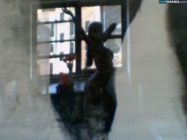 Leelee Sobieski Nudo Foto trapelata #40