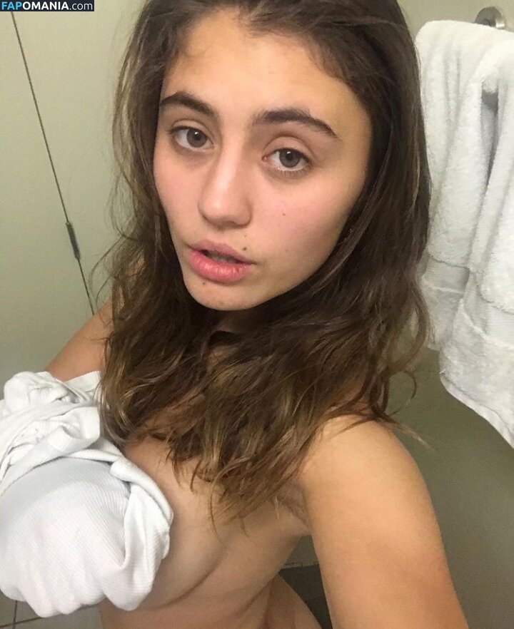 Lia Marie Johnson Nudo Foto trapelata #2