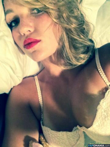 Lili Simmons Nudo Foto trapelata #70