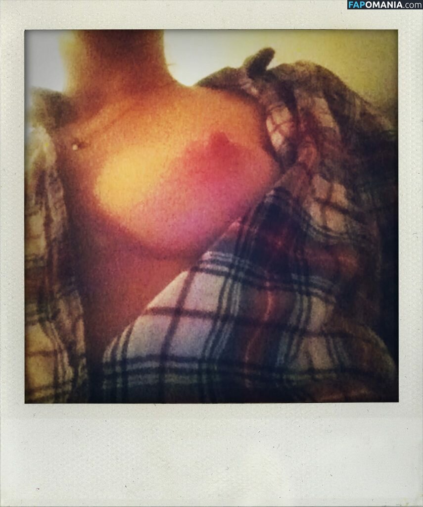 Lily Rabe Nudo Foto trapelata #6