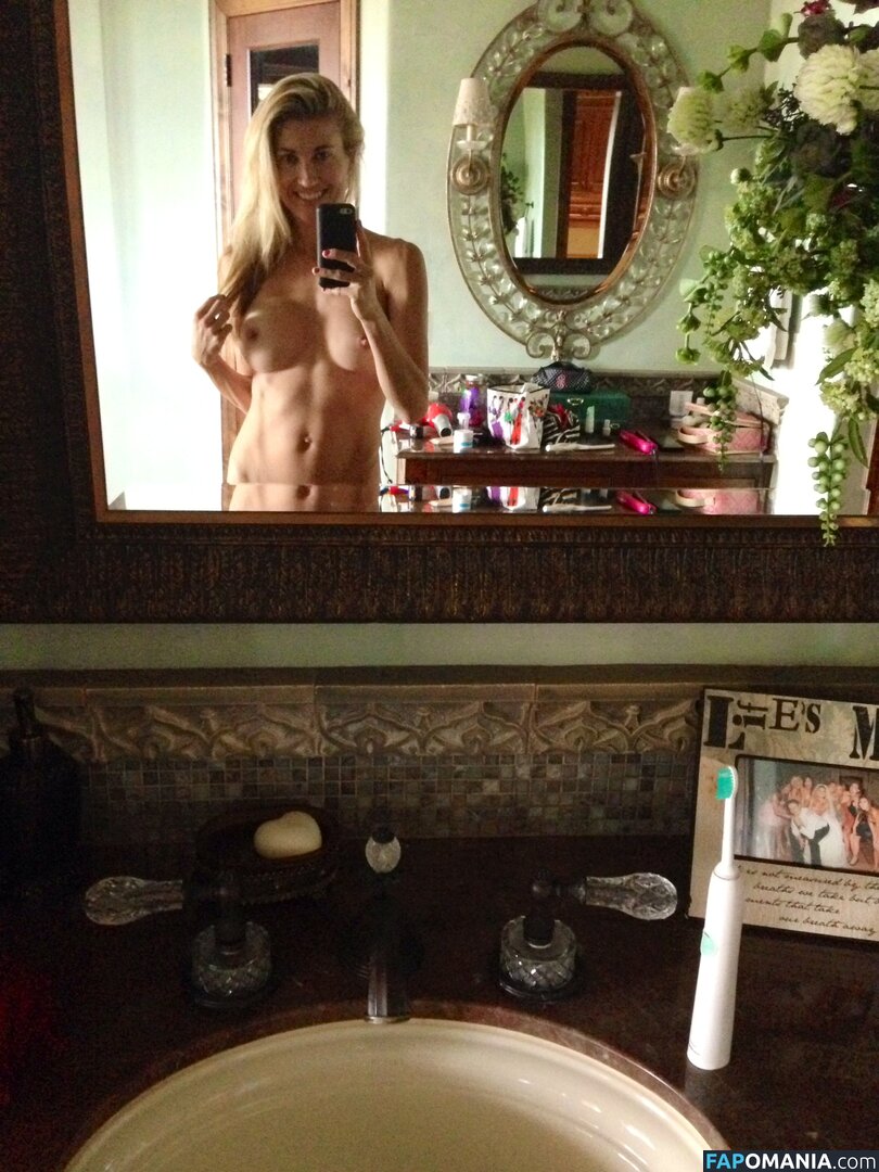 Lindsay Clubine Nudo Foto trapelata #55