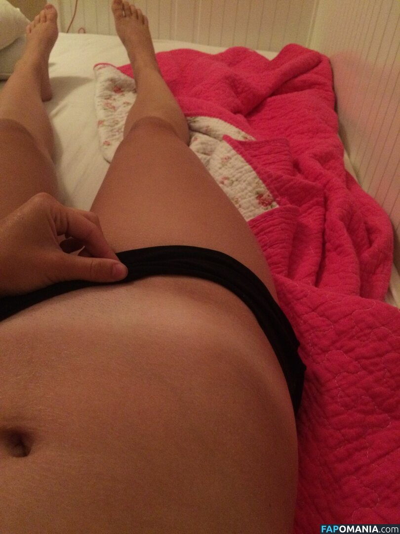 Lisa Zweerman Nudo Foto trapelata #14