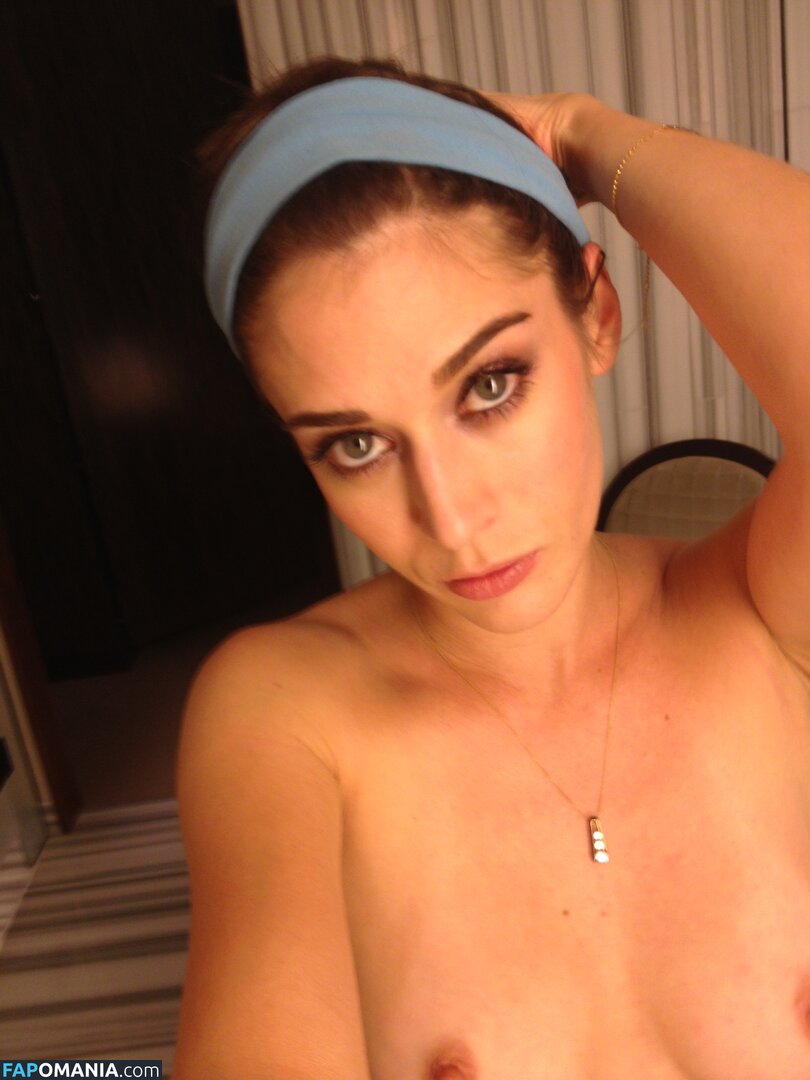 Lizzy Caplan Nudo Foto trapelata #7