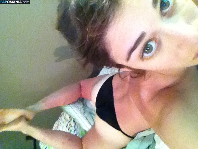 Lizzy Caplan Nudo Foto trapelata #13