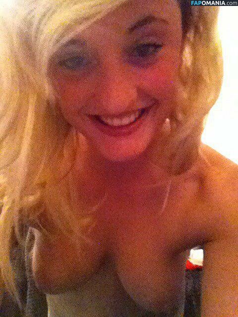 Lucy Hatton Nudo Foto trapelata #85