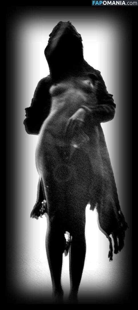 Maggie Q Nudo Foto trapelata #8