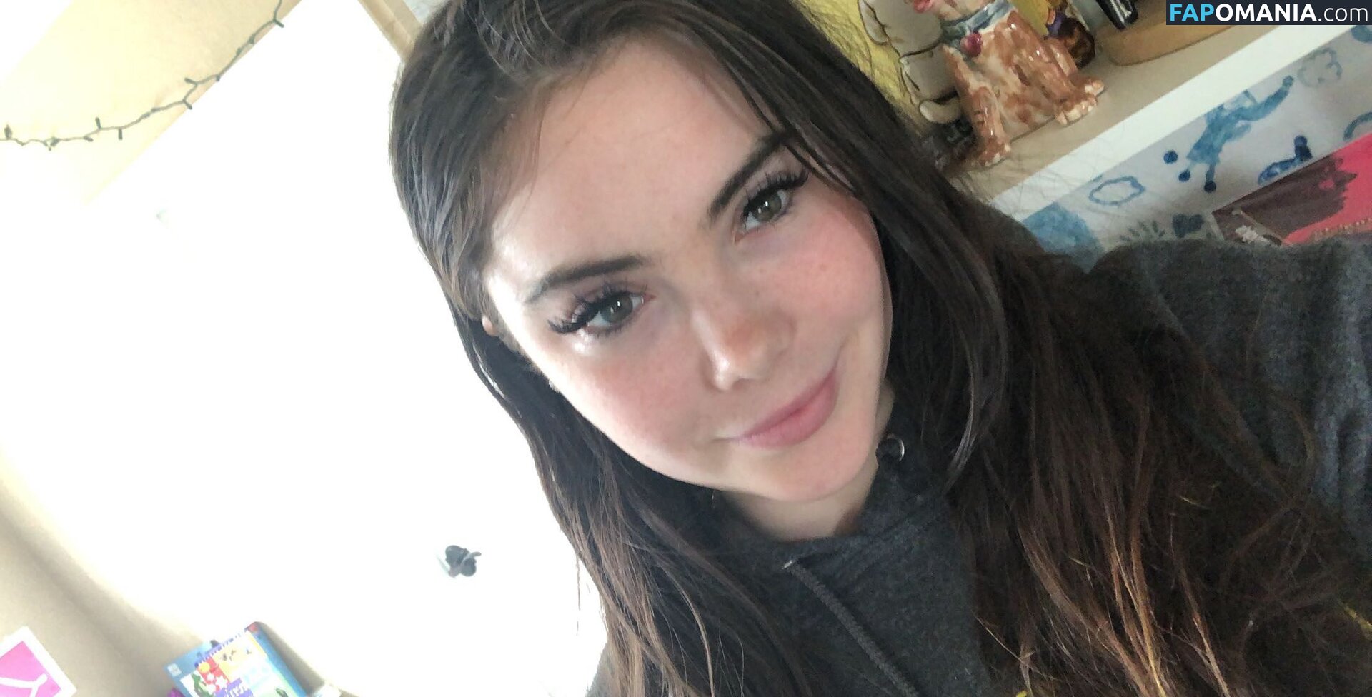 McKayla Maroney Nudo Foto trapelata #275