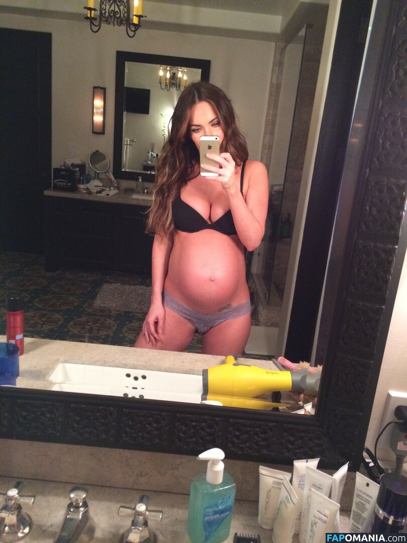 Megan Fox Nudo Foto trapelata #2