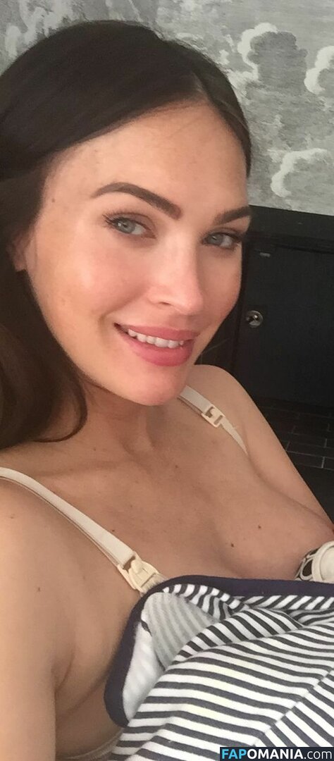 Megan Fox Nudo Foto trapelata #53
