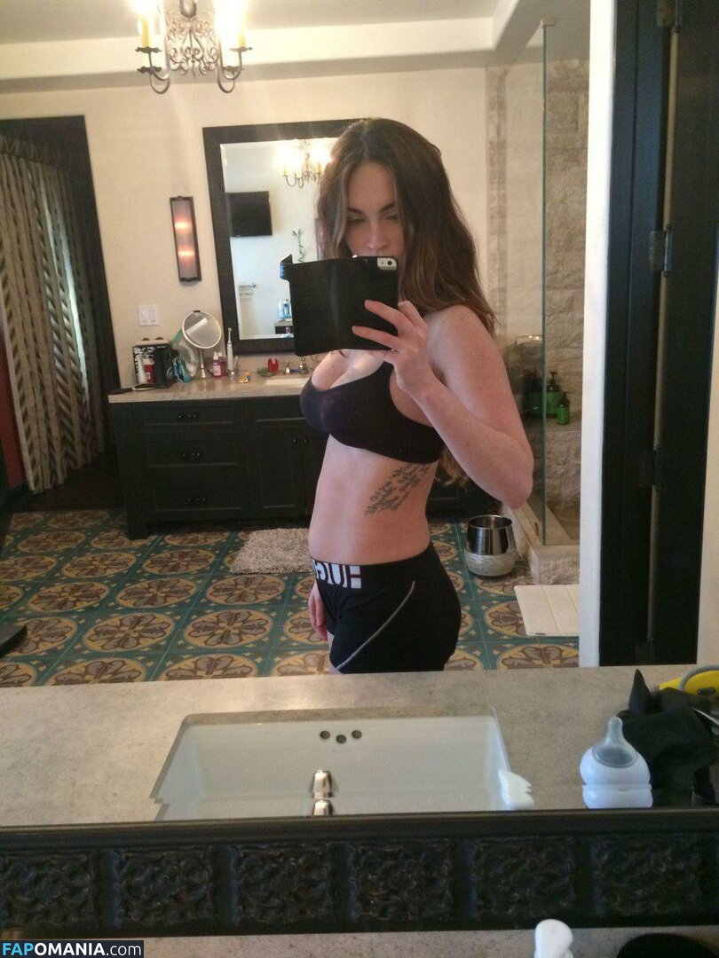 Megan Fox Nudo Foto trapelata #63