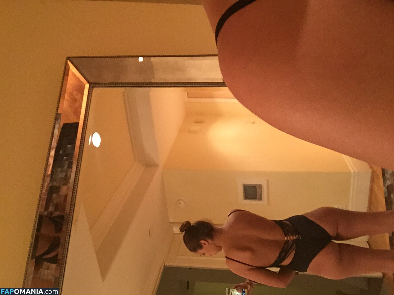 Megan Wilson Nudo Foto trapelata #31