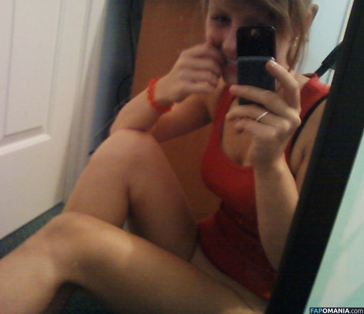 Melanie Laurent Nudo Foto trapelata #2