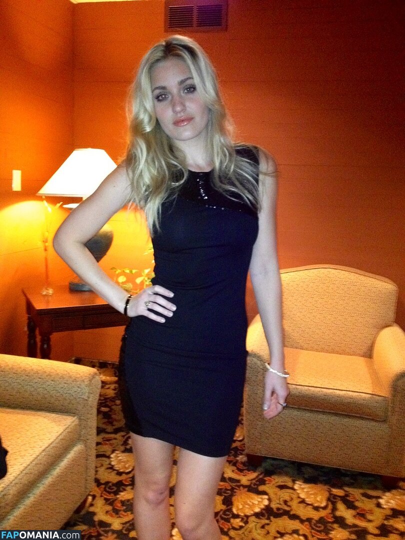 Michalka Sisters Nudo Foto trapelata #4