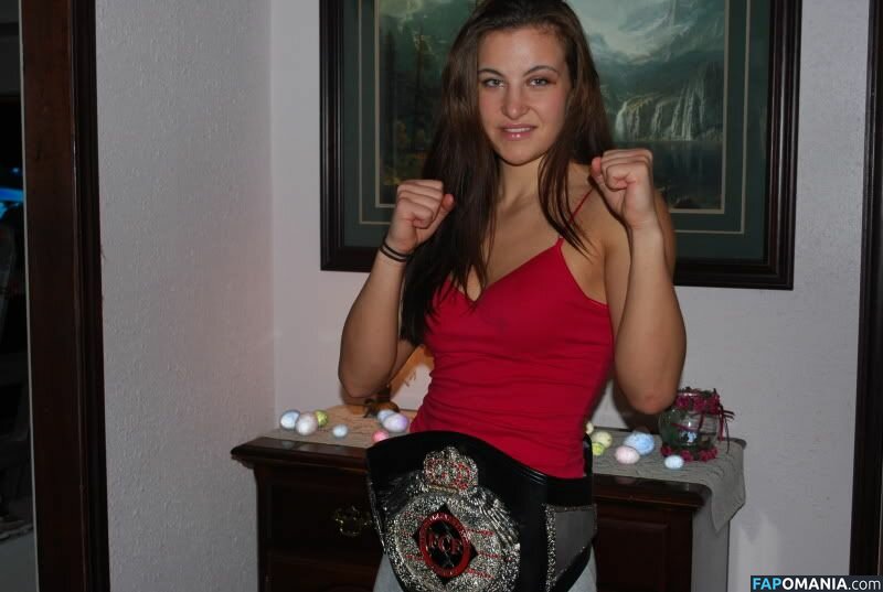 Miesha Tate Nudo Foto trapelata #33