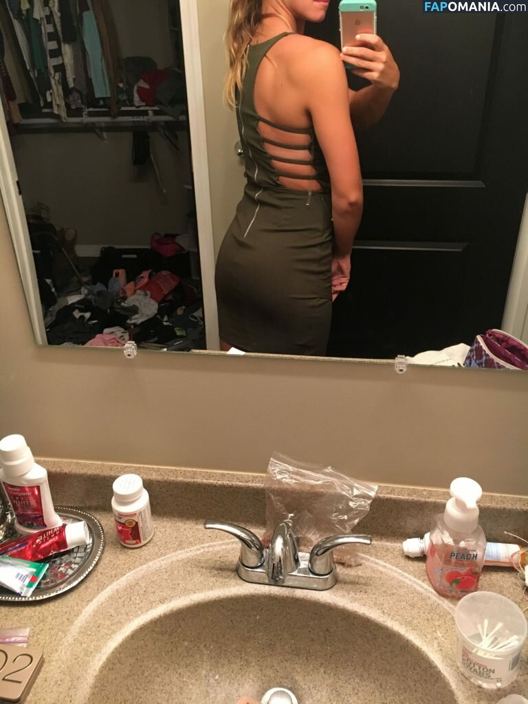 Morgan Zerkle Nudo Foto trapelata #12