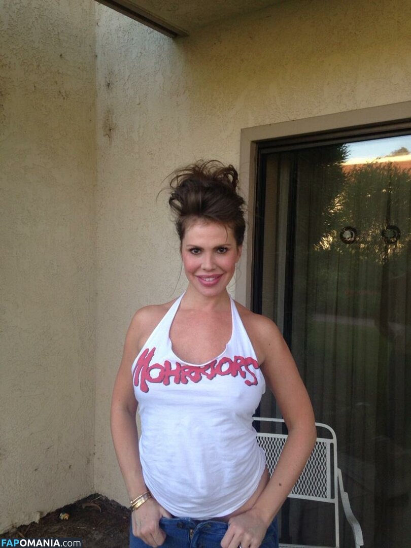 Nikki Cox Nudo Foto trapelata #7