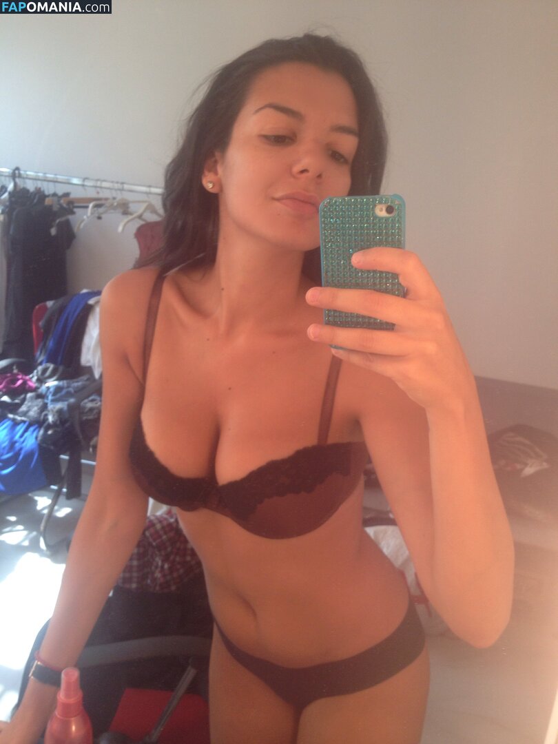 Nikoletta Ralli Nudo Foto trapelata #126