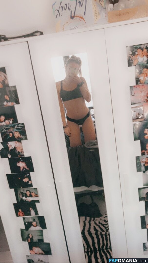 Noah Cyrus Nudo Foto trapelata #19