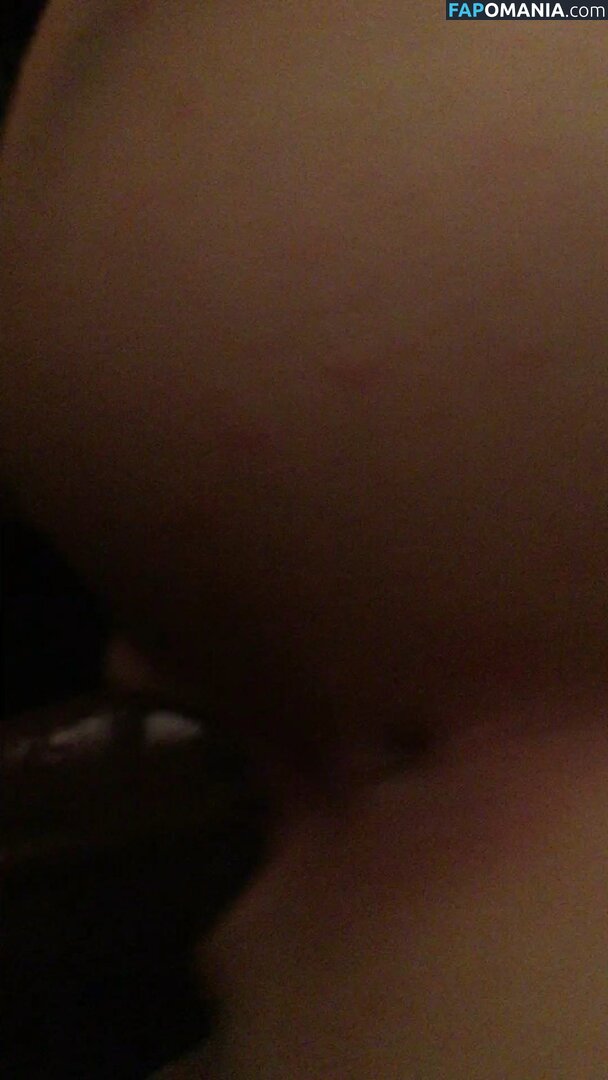 Noel Berry Nudo Foto trapelata #167