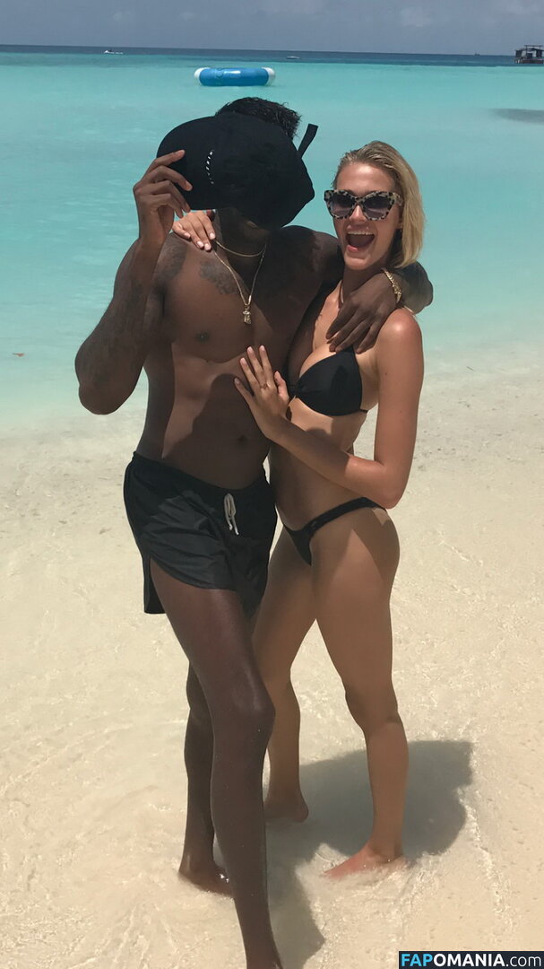 Noel Berry Nudo Foto trapelata #257