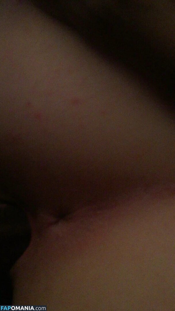 Noel Berry Nudo Foto trapelata #317