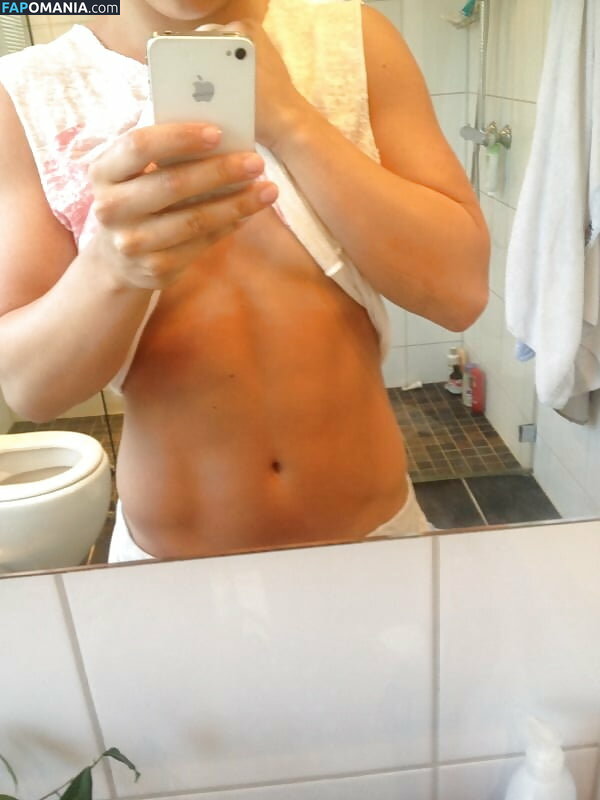 Nora Monk Nudo Foto trapelata #11