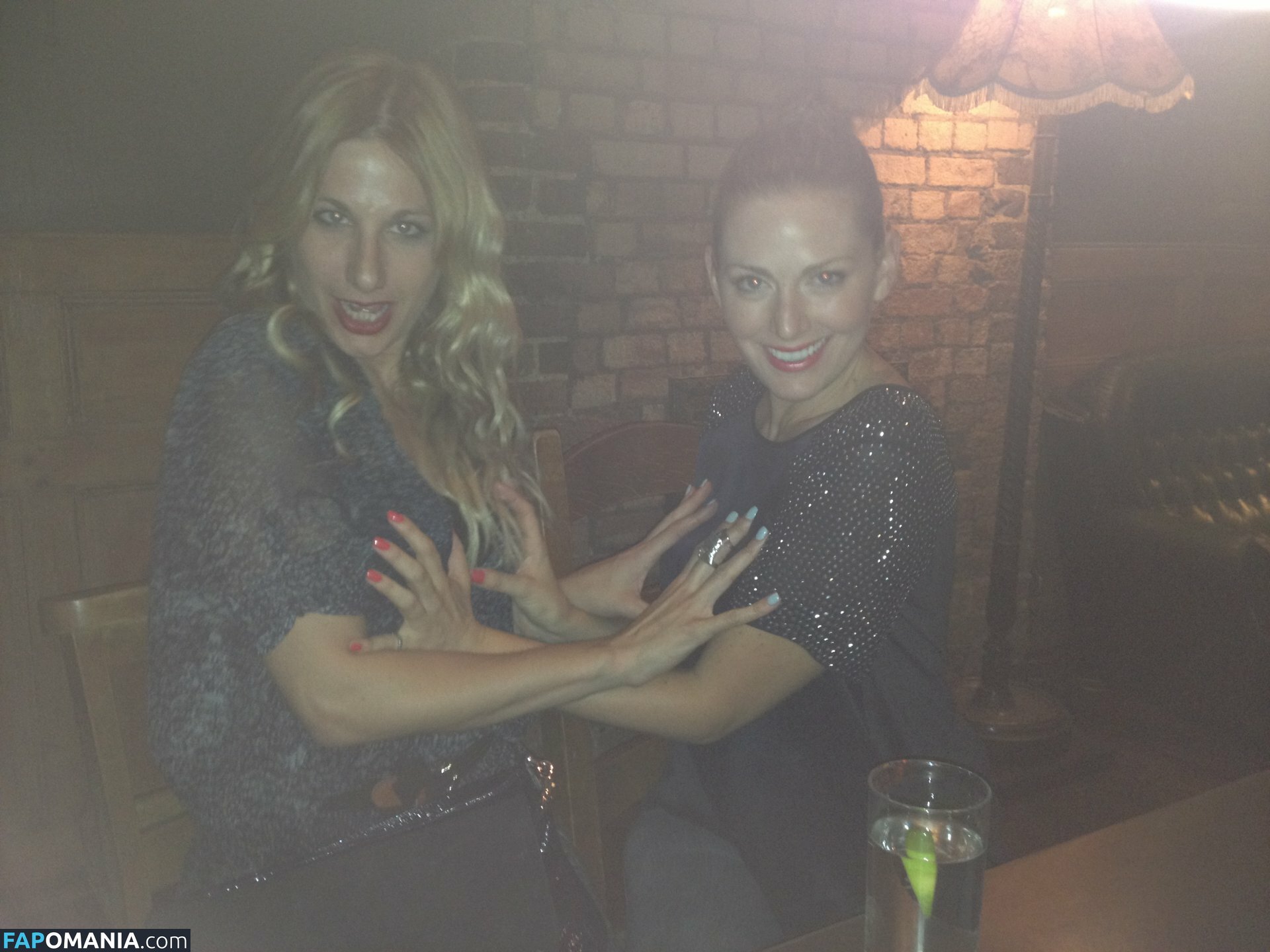 Olivia Lee Nudo Foto trapelata #5