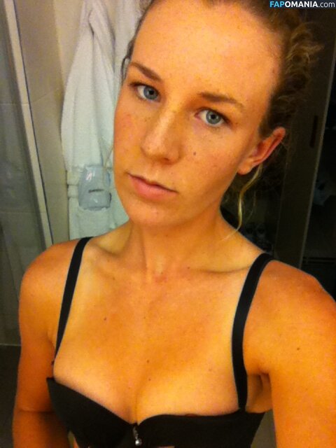 Olivia Rogowska Nudo Foto trapelata #5