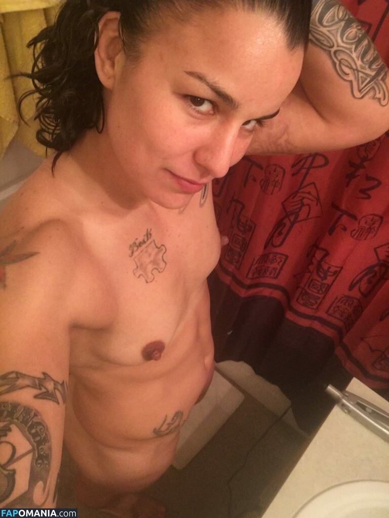 Raquel Pennington Nudo Foto trapelata #8